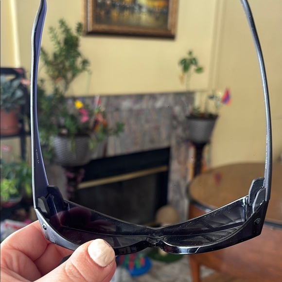 Solar Shield Sunglasses - Picture 5 of 6